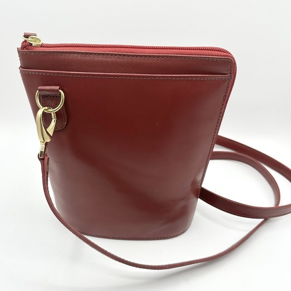 Scully Crossbody Bag Purse Red Leather Gold Metal Hardware Great Condition - Picture 5 of 16